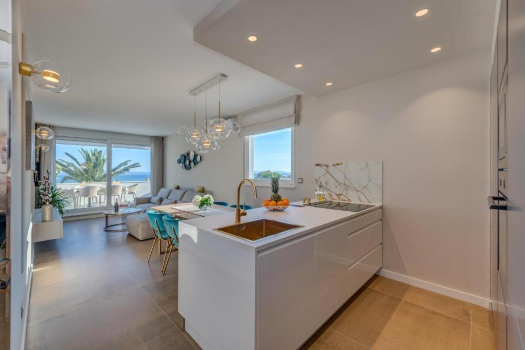 Beachfront Apartment สปลิท ภายนอก รูปภาพ