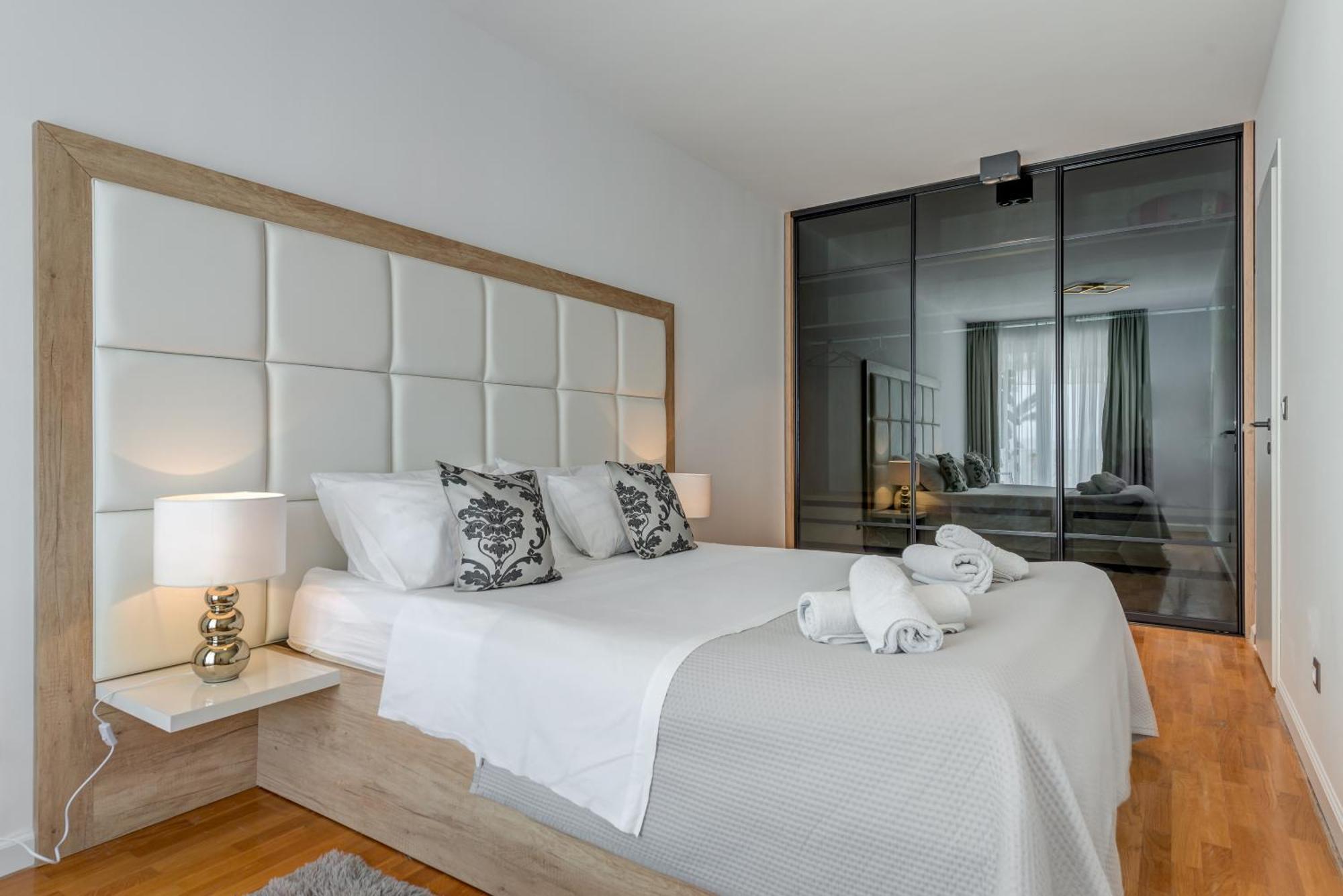 Beachfront Apartment สปลิท ภายนอก รูปภาพ